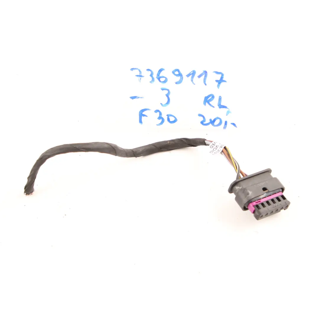 Plug Socket BMW F30 F80 M3 LCI Rear Light Side Panel Left N/S 1-2141397-1 - SKU 7369117-3 - Part number 7369117
