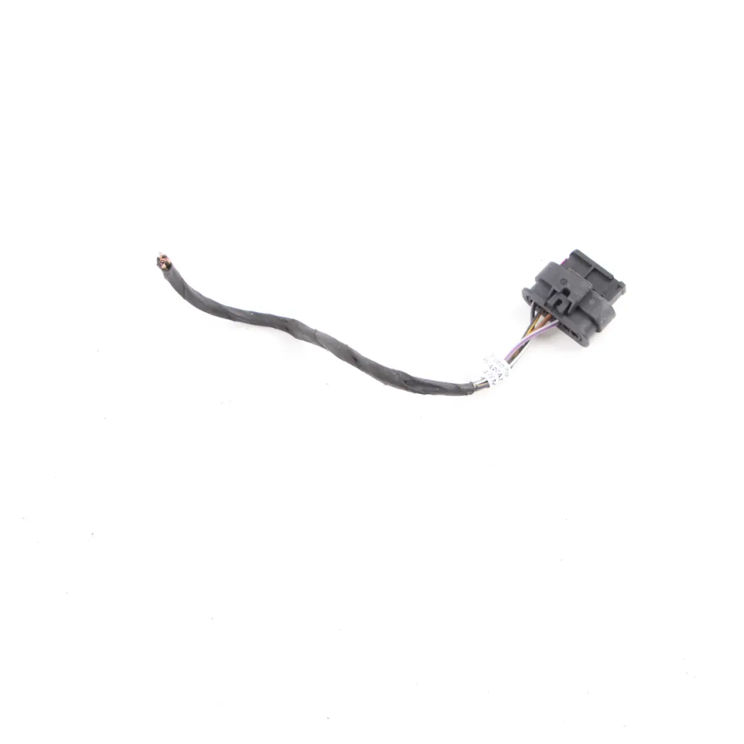 Plug Socket BMW F30 F80 M3 LCI Rear Light Side Panel Left N/S 1-2141397-1 - SKU 7369117-3 - Part number 7369117