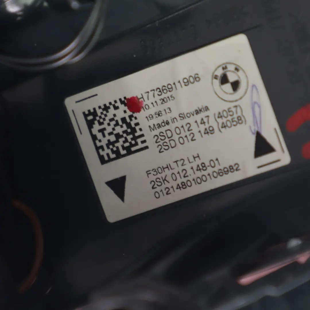 BMW F30 F31 F80 LCILampe dans le couvercle du coffre arrière gauche - SKU 7369119-3 - Numéro de pièce 7369119