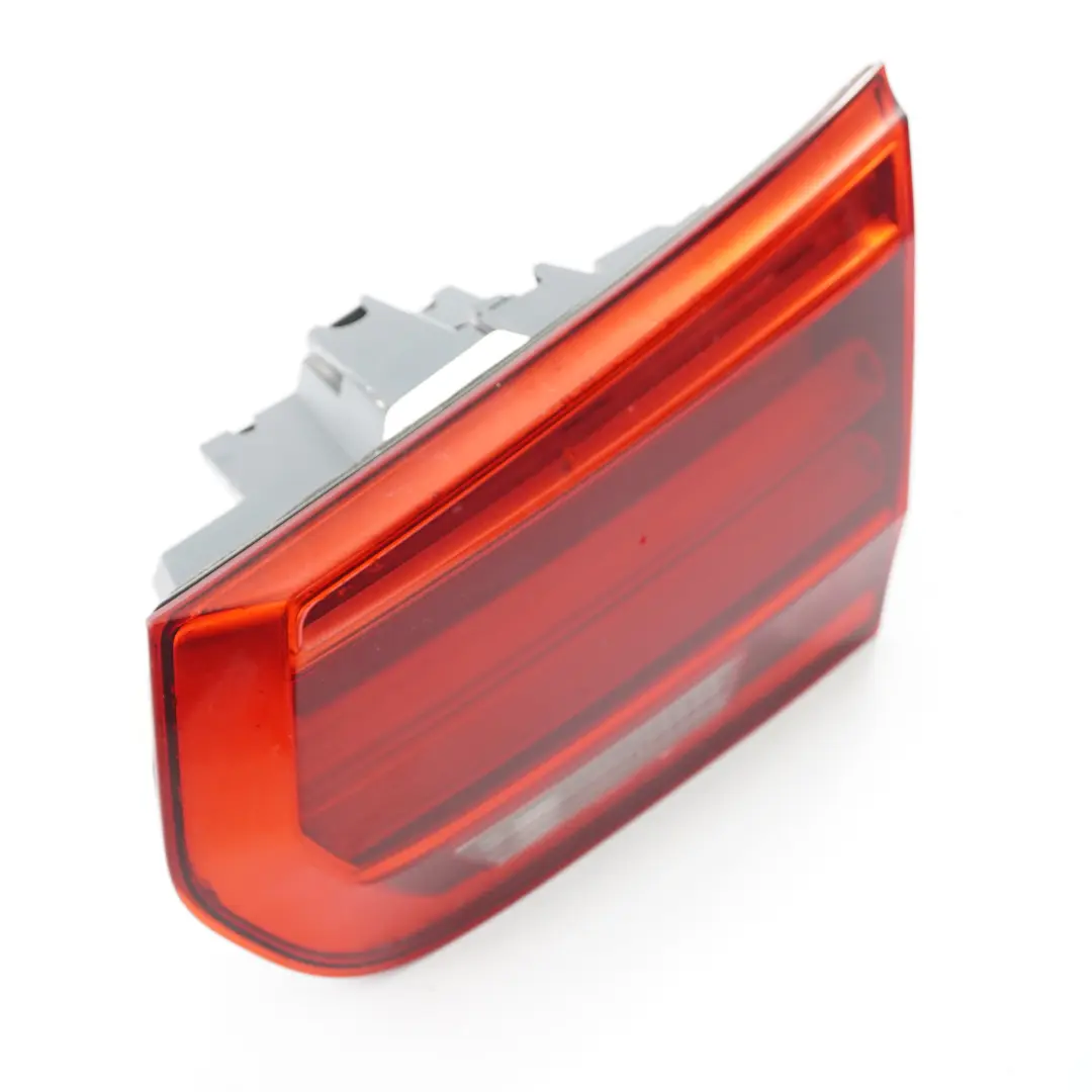 Lampa Prawy Tył Prawa Tylna W Klapę do BMW F30 F31 LCI o numerze 7369120 BMW F30 F31 LCI Lampa Prawy Tył Prawa Tylna W Klapę - SKU 7369120-4 - Numer Części 7369120