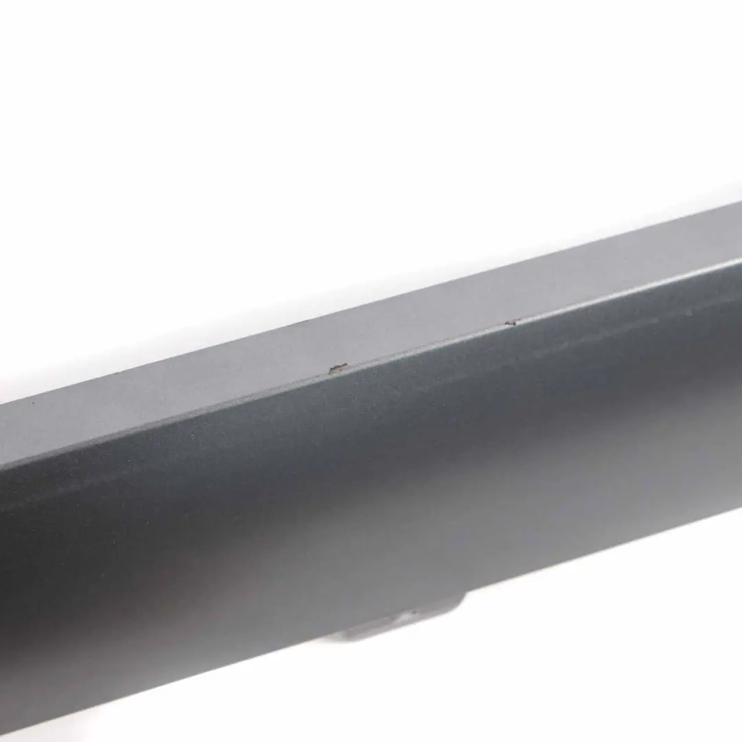 Osłona Listwa Progu Przód Prawo Szara Frozen Grey do BMW I3 I01 o numerze 7369786 BMW I3 I01 Osłona Listwa Progu Przód Prawo Szara Frozen Grey - SKU 7369786 - Numer Części 7369786