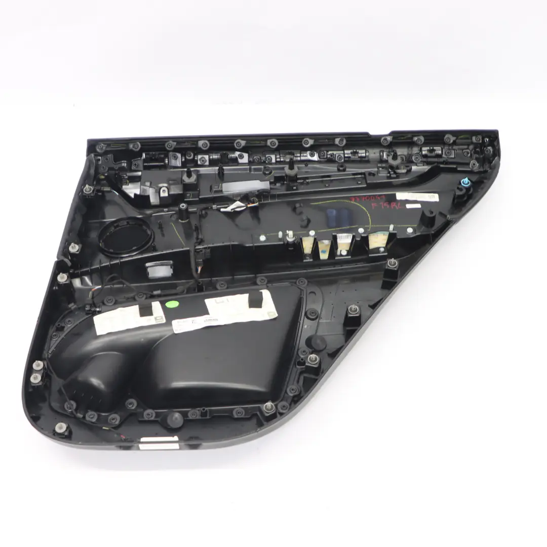 Scheda Porta Posteriore Sinistra Rivestimento Pelle Nero per BMW X5 F15 con numero di parte 7370041 BMW X5 F15 Scheda Porta Posteriore Sinistra Rivestimento Pelle Nero - SKU 7370041 - Numero di parte 7370041