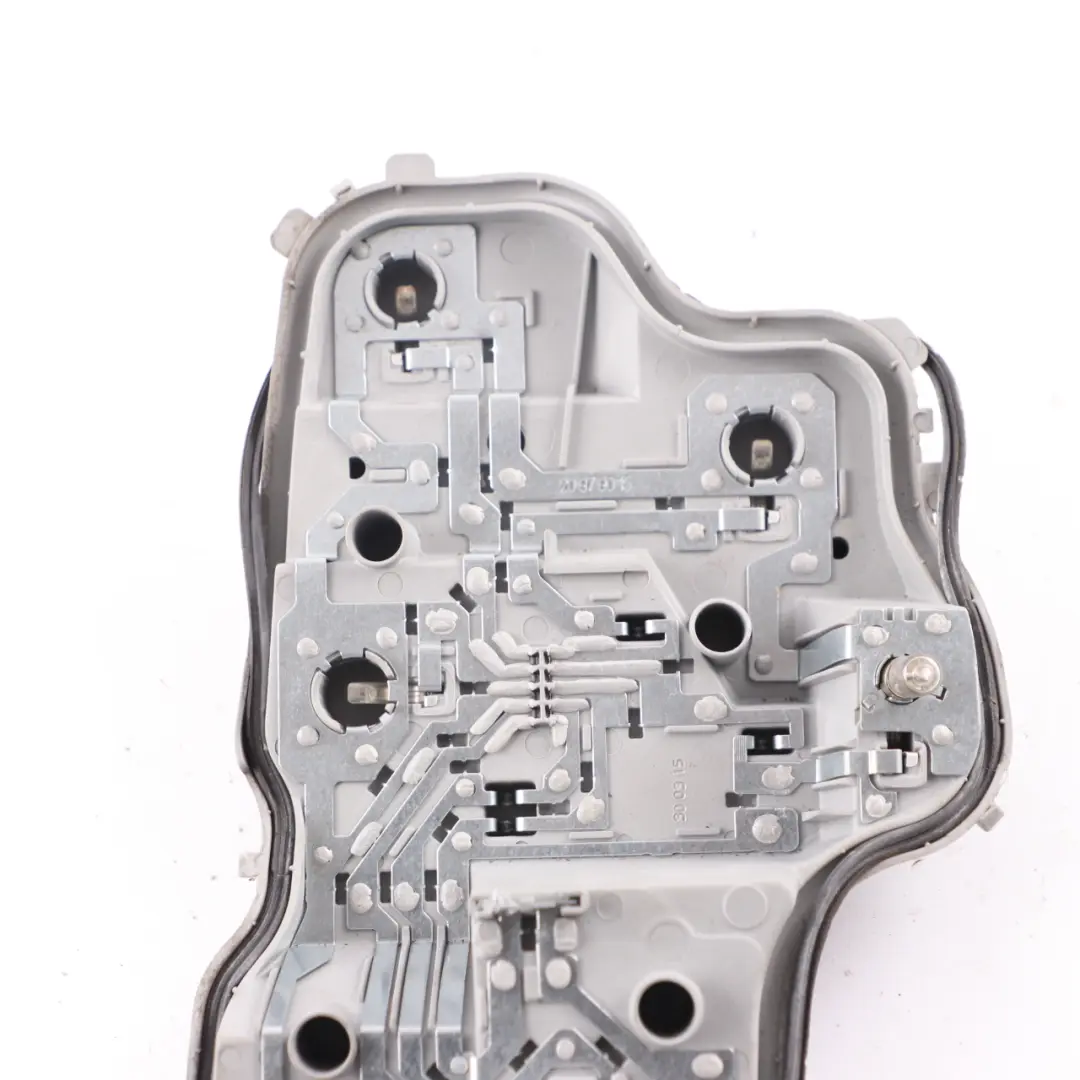 Portabombillas Panel Lateral Luz Trasera Izquierdo para BMW F22 F87 con número de pieza 7370291 BMW F22 F87 Portabombillas Panel Lateral Luz Trasera Izquierdo - SKU 7370291 - Número de pieza 7370291