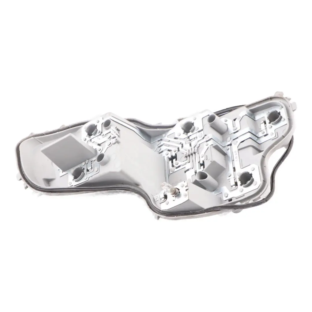 Portabombillas Panel Lateral Luz Trasera Izquierdo para BMW F22 F87 con número de pieza 7370291 BMW F22 F87 Portabombillas Panel Lateral Luz Trasera Izquierdo - SKU 7370291 - Número de pieza 7370291