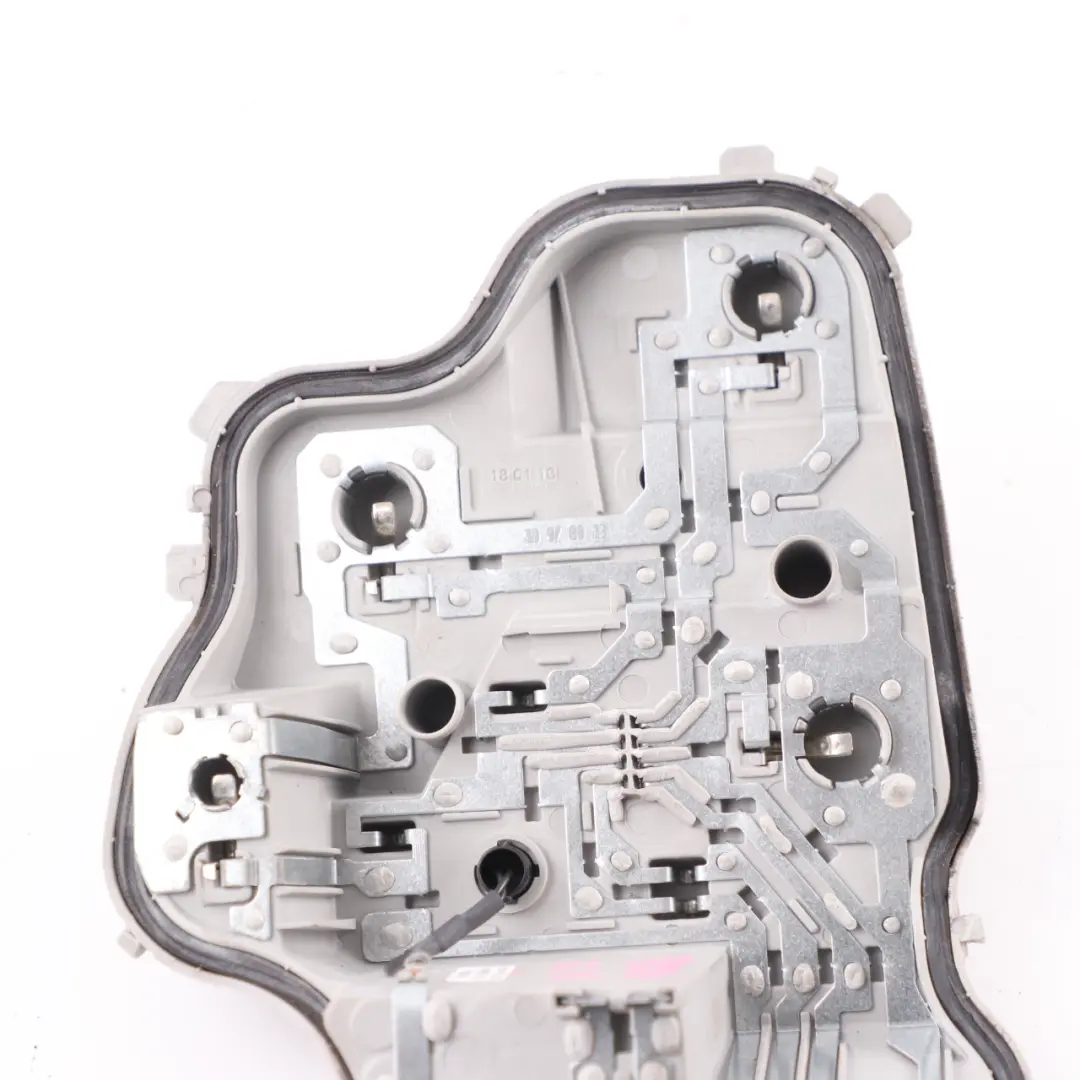 Side Panel Light Lamp Carrier Bulb Holder Socket Rear Right O/S to BMW F22 F23 with Part number 7370292 BMW F22 F23 Side Panel Light Lamp Carrier Bulb Holder Socket Rear Right O/S - SKU 7370292-1 - Part number 7370292