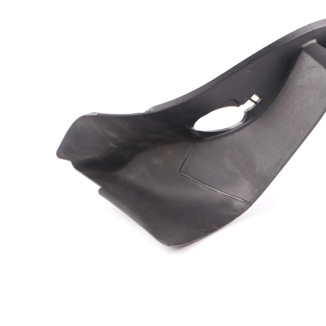 Tapa Maletero Rail Goteo Tira Canaleta Trasera Izquierda N/S para BMW F22 con número de pieza 7370293 BMW F22 Tapa Maletero Rail Goteo Tira Canaleta Trasera Izquierda N/S - SKU 7370293 - Número de pieza 7370293