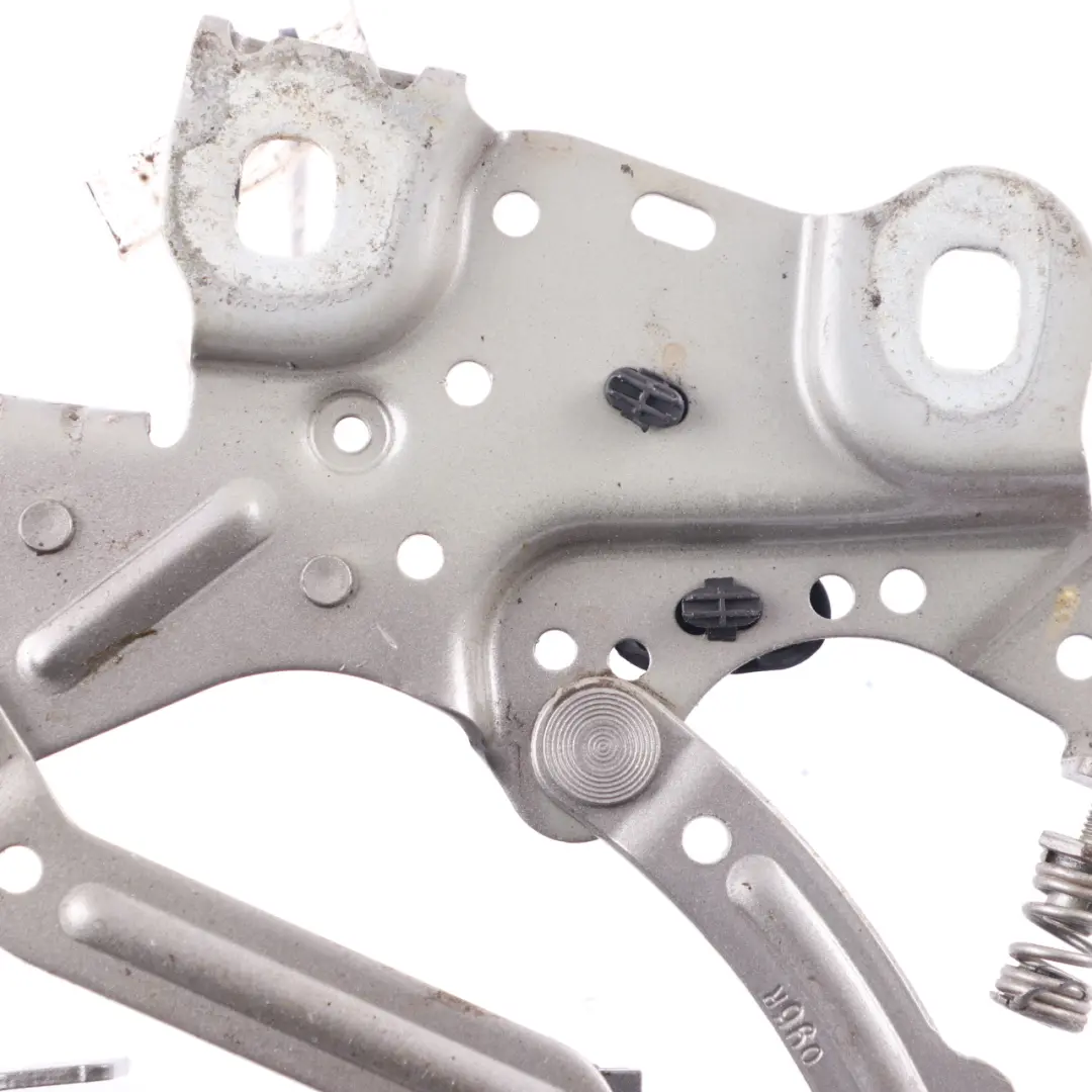 Hood Bonnet Engine Hinge Right O/S Melting Silver Metallic C2K to Mini F55 F56 F57 with Part number 7370302 Mini F55 F56 F57 Hood Bonnet Engine Hinge Right O/S Melting Silver Metallic C2K - SKU 7370302-MELT - Part number 7370302