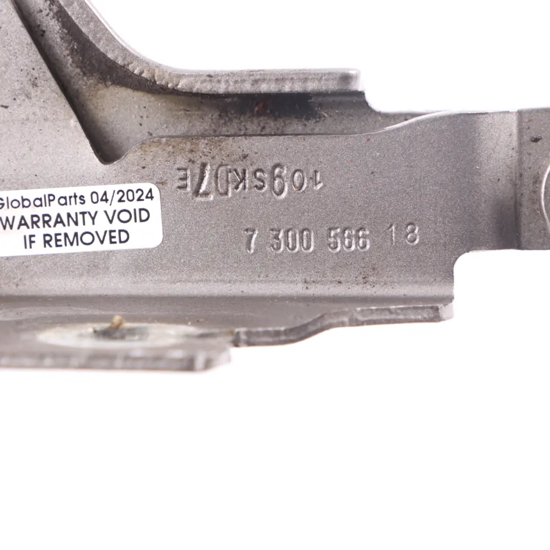 Bisagra Capó Motor Derecha Plata Fundente Metallic C2K para Mini F55 F56 F57 con número de pieza 7370302 Mini F55 F56 F57 Bisagra Capó Motor Derecha Plata Fundente Metallic C2K - SKU 7370302-MELT - Número de pieza 7370302