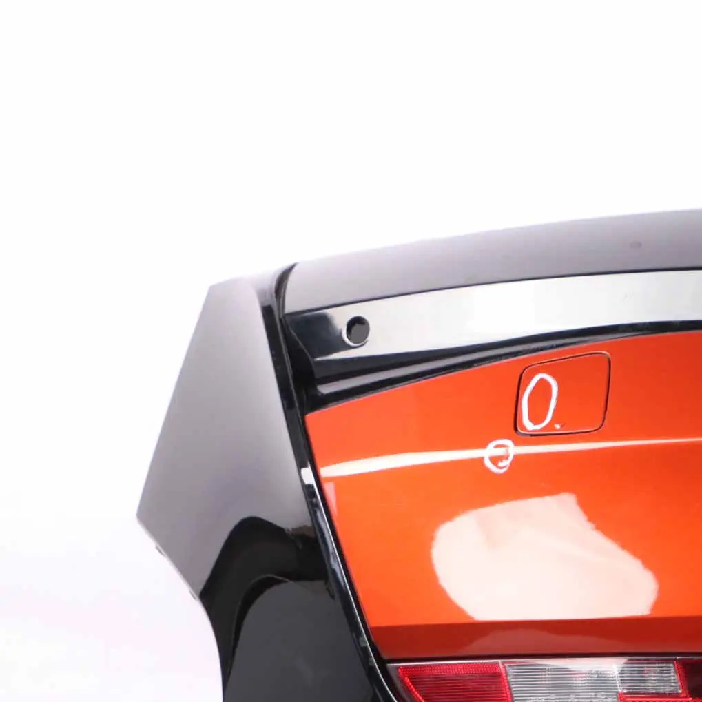 Zderzak Tył Pomarańczowy Solar Orange Metallic - B78 do BMW I3 I01 o numerze 7370582 BMW I3 I01 Zderzak Tył Pomarańczowy Solar Orange Metallic - B78 - SKU 7370582-SOL - Numer Części 7370582