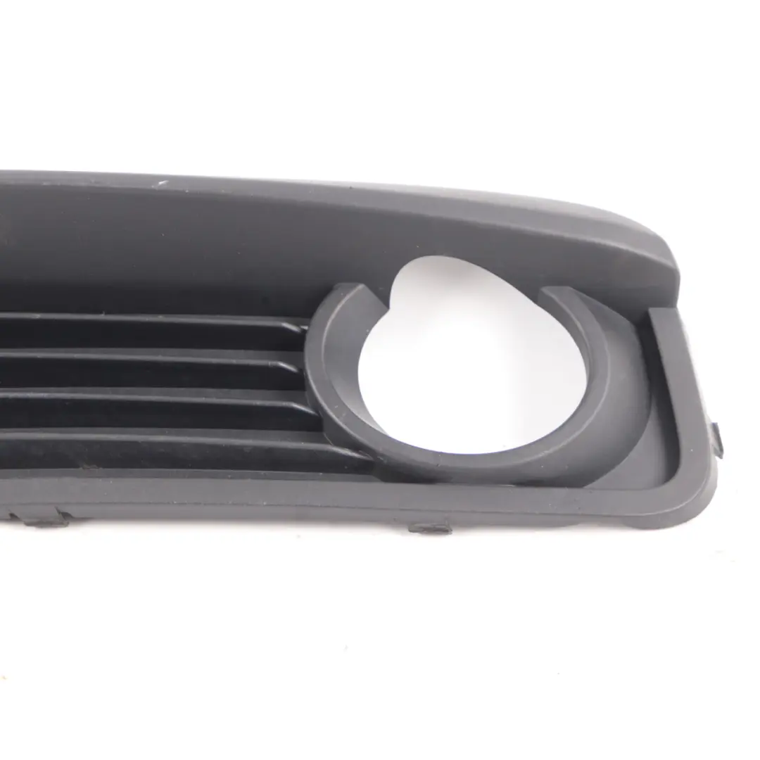 Cubierta antiniebla parachoques delantero izquierdo para BMW F20 F21 LCI con número de pieza 7371665 BMW F20 F21 LCI Cubierta antiniebla parachoques delantero izquierdo - SKU 7371665 - Número de pieza 7371665