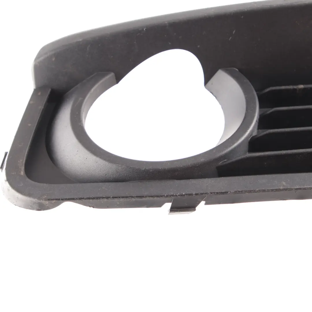 Fog Light Cover BMW F20 F21 LCI Front Bumper Right O/S Grid Grille Trim to with Part number 7371666 Fog Light Cover BMW F20 F21 LCI Front Bumper Right O/S Grid Grille Trim - SKU 7371666-1 - Part number 7371666