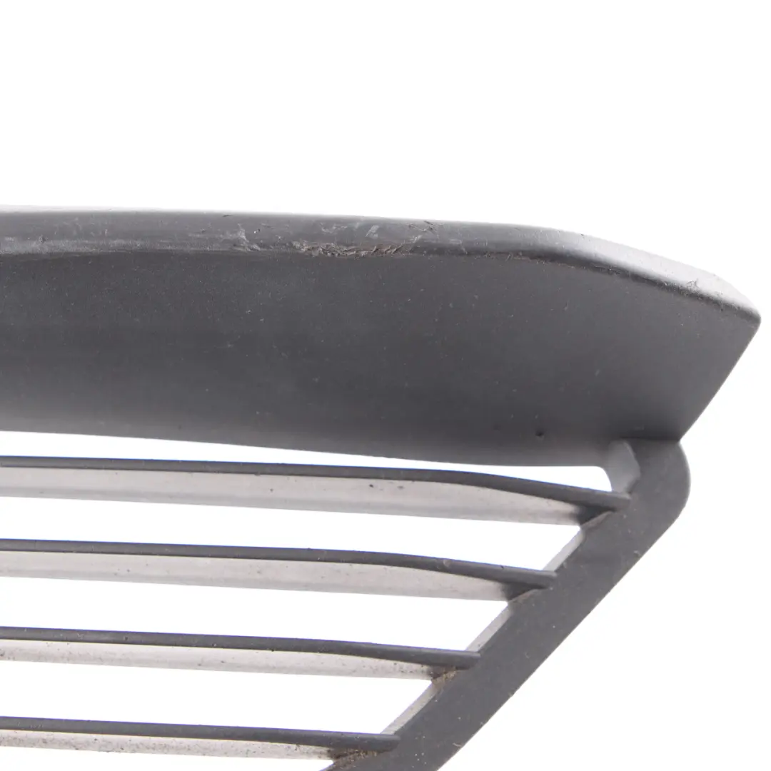 Grille Protection Pare Chocs Avant Droit Antibrouillard pour BMW F20 F21 LCI à propos du numéro de pièce 7371670 BMW F20 F21 LCI Grille Protection Pare Chocs Avant Droit Antibrouillard - SKU 7371670 - Numéro de pièce 7371670