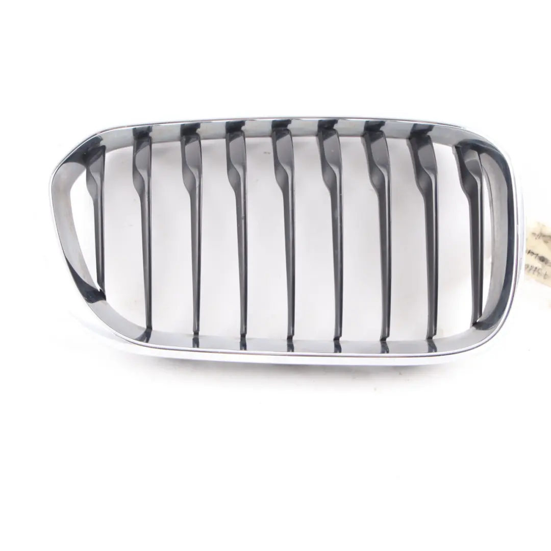 rejilla delantera parachoques riñón derecho cromado para BMW F20 F21 LCI M Sport con número de pieza 7371686 BMW F20 F21 LCI M Sport rejilla delantera parachoques riñón derecho cromado - SKU 7371686-1 - Número de pieza 7371686