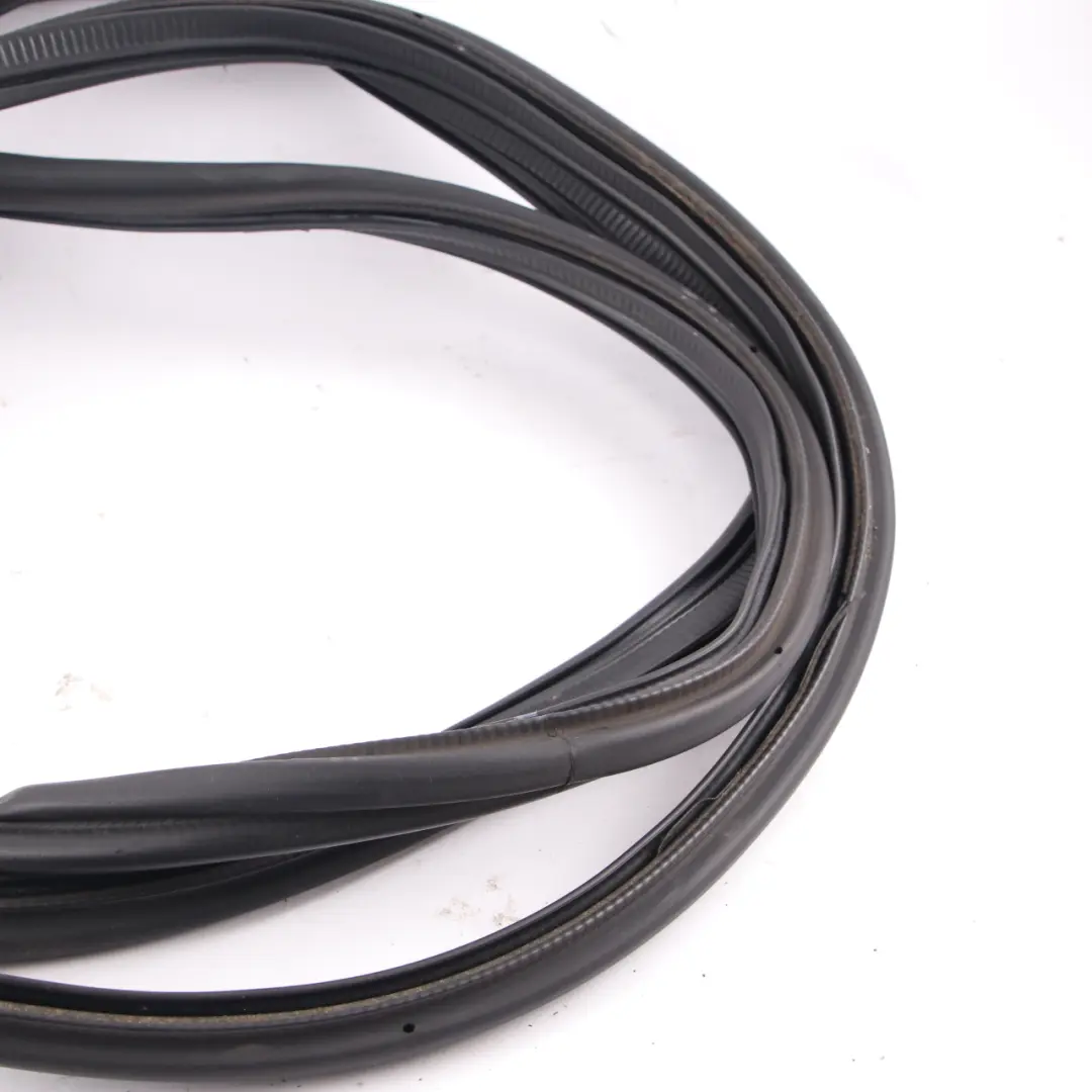 Seal Boot Trunk Lid Gasket Seal Strip to BMW F34 GT Tailgate with Part number 7372189 BMW F34 GT Tailgate Seal Boot Trunk Lid Gasket Seal Strip - SKU 7372189 - Part number 7372189