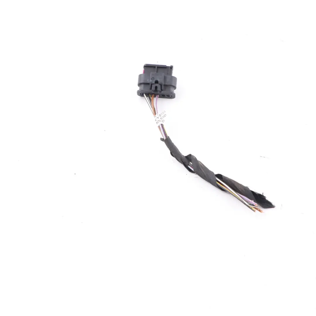 Luz Trasera Panel Lateral Izquierda Enchufe Cableado 1-2141397-1 para BMW F31 LCI con número de pieza 7372209 BMW F31 LCI Luz Trasera Panel Lateral Izquierda Enchufe Cableado 1-2141397-1 - SKU 7372209-3 - Número de pieza 7372209