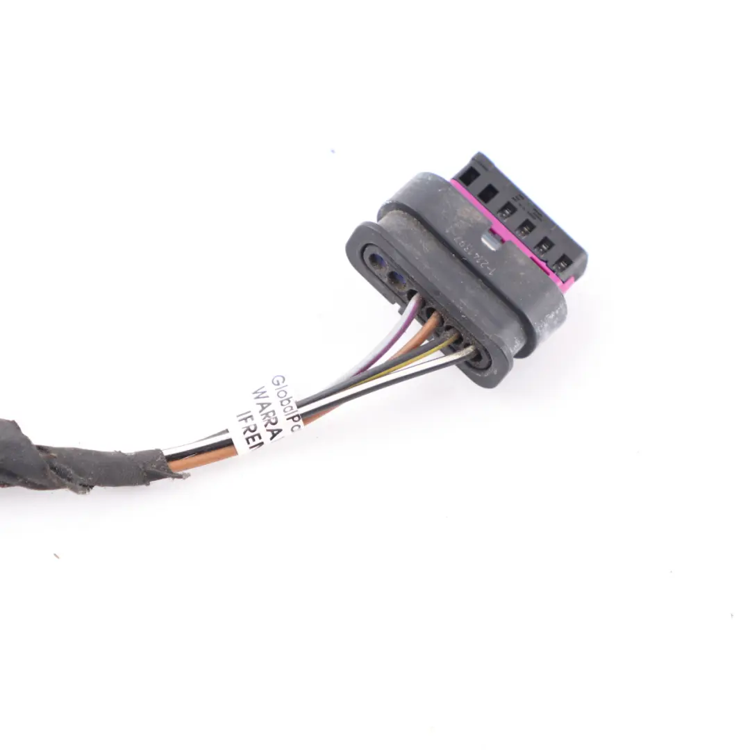 Fanale Pannello Laterale Sinistro Spina Presa Cablaggio 1-2141397-1 per BMW F31 LCI con numero di parte 7372209 BMW F31 LCI Fanale Pannello Laterale Sinistro Spina Presa Cablaggio 1-2141397-1 - SKU 7372209-3 - Numero di parte 7372209