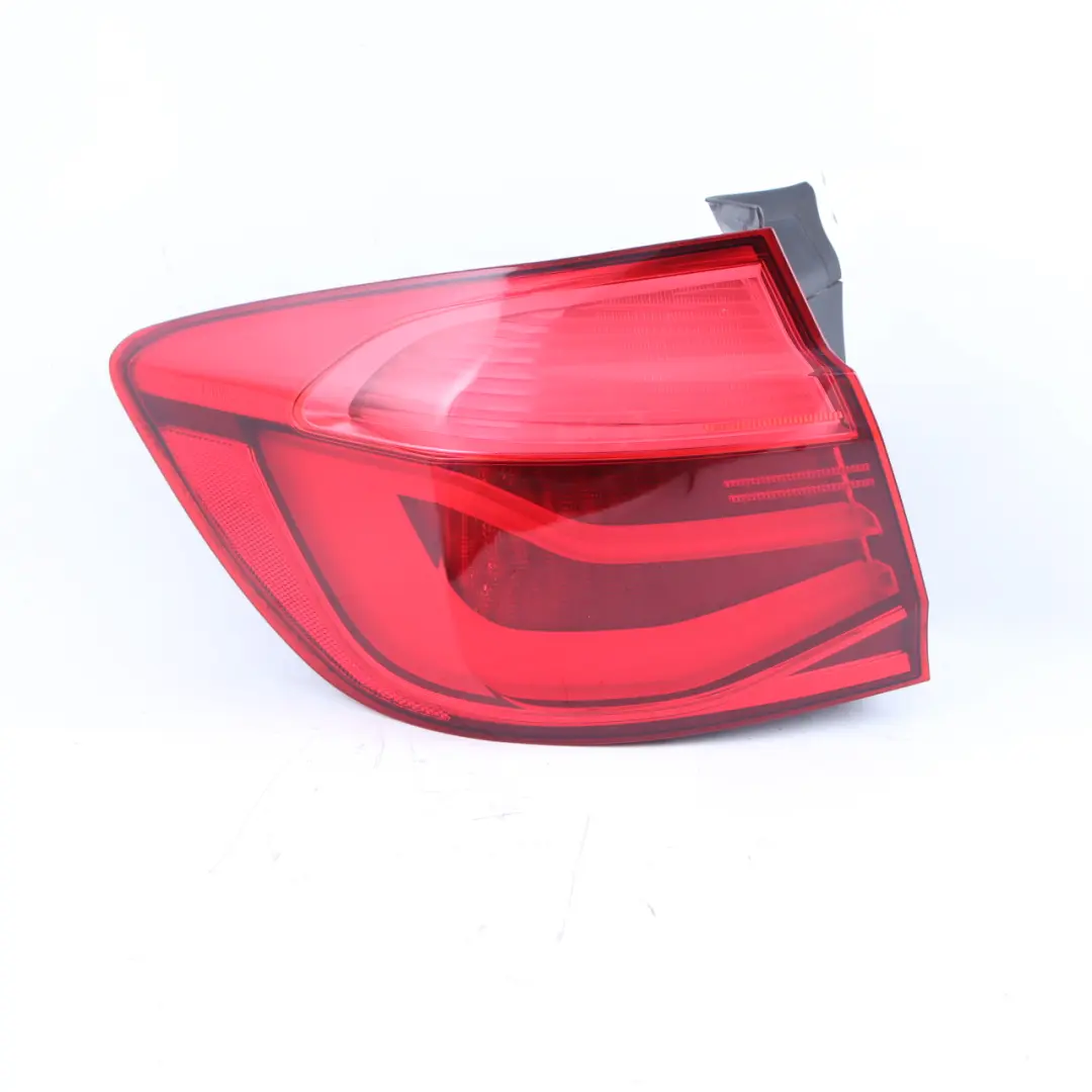 Luz Trasera Iluminación En El Panel Lateral Izquierdo para BMW F31 LCI con número de pieza 7372209 BMW F31 LCI Luz Trasera Iluminación En El Panel Lateral Izquierdo - SKU 7372209 - Número de pieza 7372209