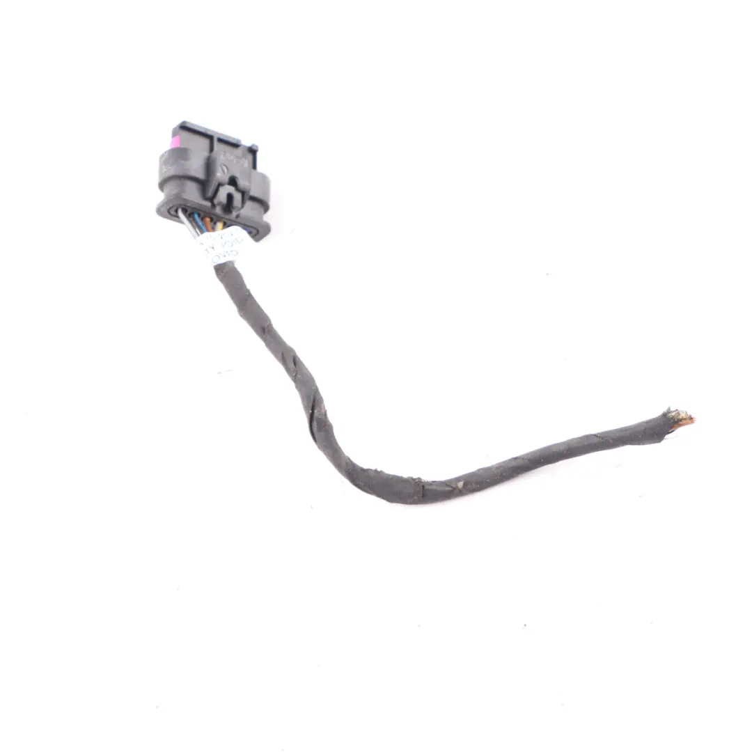 BMW F31 LCI Okablowanie Kostka Gniazdo Lampy Prawy Tył 1-2141397-1 - SKU 7372210-3 - Numer Części 7372210