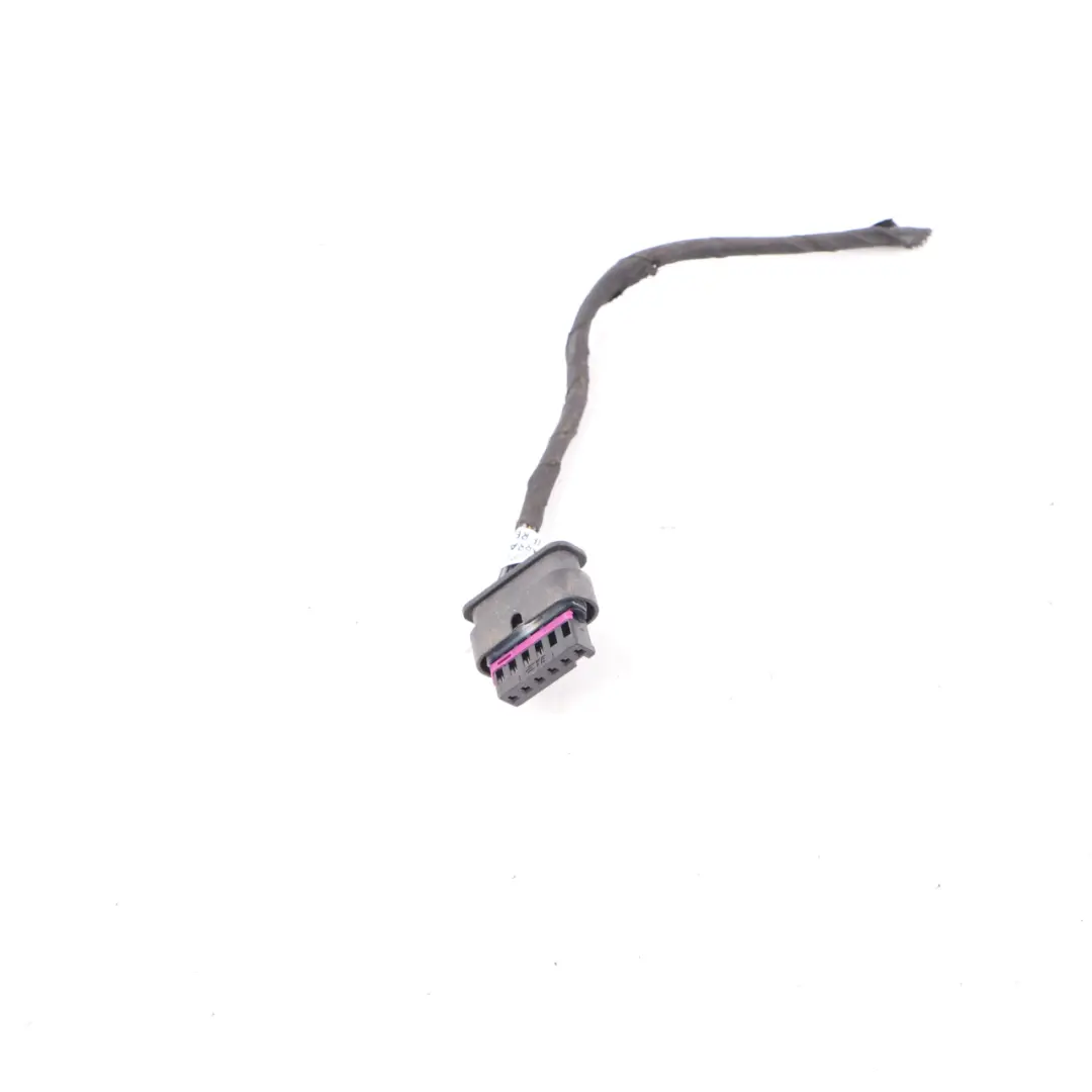 Luz Trasera Panel Lateral Derecho Enchufe Cableado 1-2141397-1 para BMW F31 LCI con número de pieza 7372210 BMW F31 LCI Luz Trasera Panel Lateral Derecho Enchufe Cableado 1-2141397-1 - SKU 7372210-3 - Número de pieza 7372210