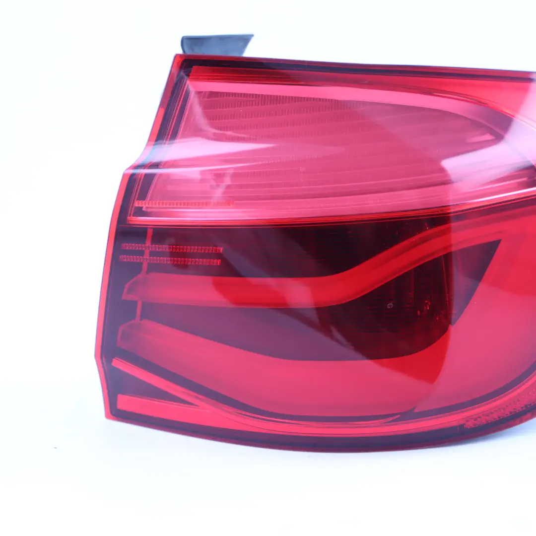 BMW F31 LCI Lampa Tylna Błotnika Prawy Tył Prawa - SKU 7372210 - Numer Części 7372210