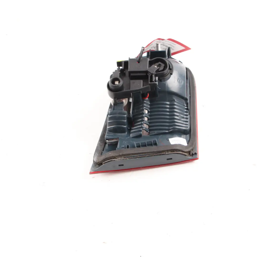 BMW F30 F31 F80 M3 Feu Arrière Dans Le Couvercle Du Coffre Droit 7371112 - SKU 7372794-DEPO - Numéro de pièce 7372794