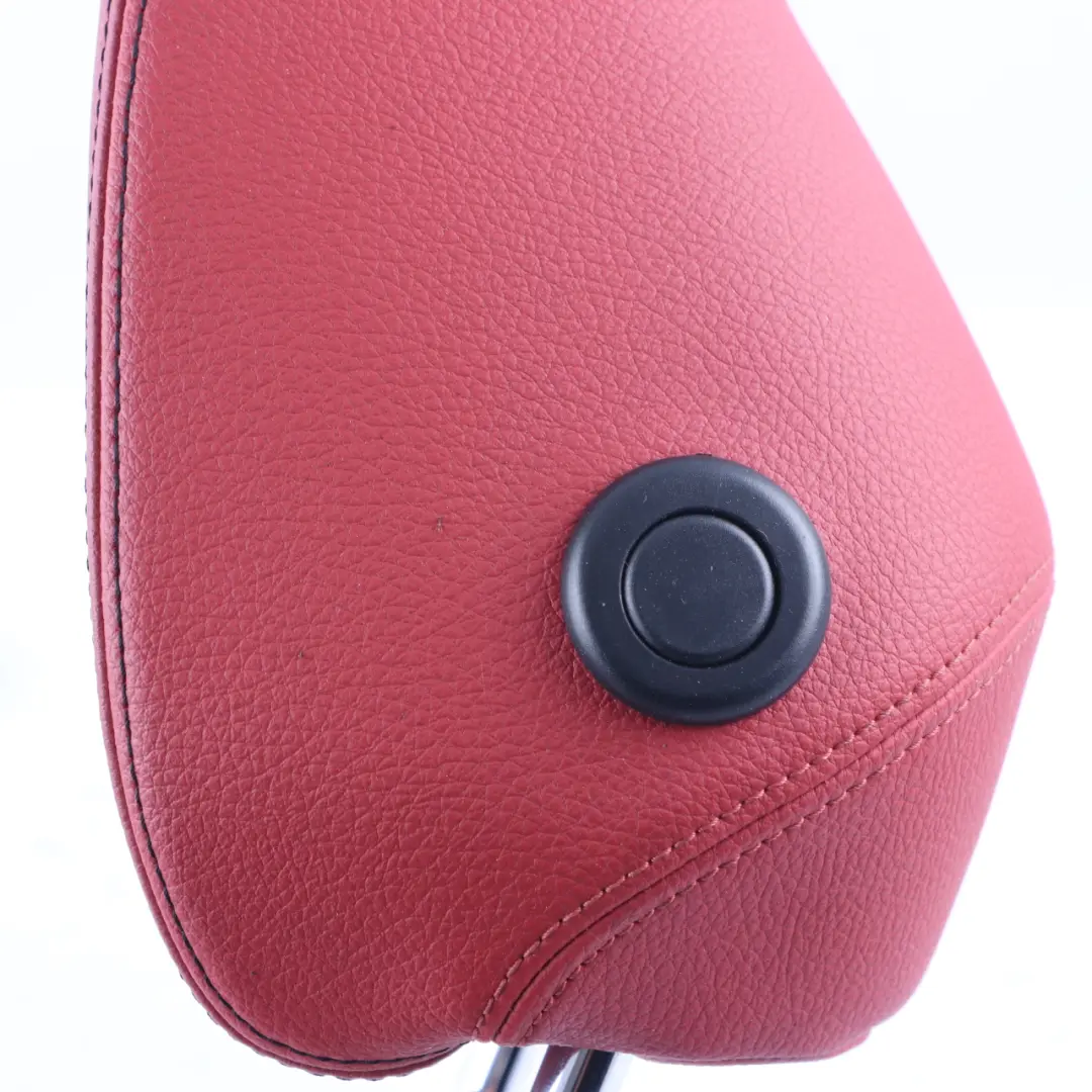 Sedile anteriore in pelle Dakota Poggiatesta rosso corallo per BMW F32 con numero di parte 7372891 BMW F32 Sedile anteriore in pelle Dakota Poggiatesta rosso corallo - SKU 7372891 - Numero di parte 7372891