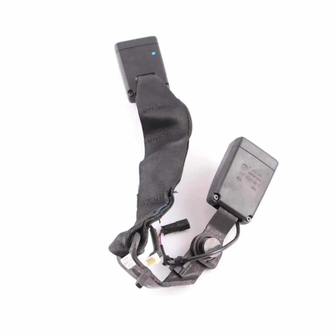 Boucle Siège Tendeur Ceinture Inférieure Arrière Centrale Droite pour BMW F34 à propos du numéro de pièce 7373201 BMW F34 Boucle Siège Tendeur Ceinture Inférieure Arrière Centrale Droite - SKU 7373201 - Numéro de pièce 7373201