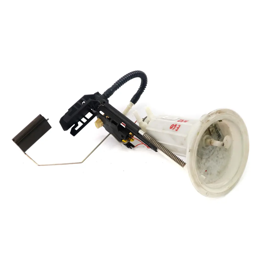 Bomba combustible tanque izq. 6764072 para BMW E60 E61 E63 E64 con número de pieza 7373514 BMW E60 E61 E63 E64 Bomba combustible tanque izq. 6764072 - SKU 7373514 - Número de pieza 7373514