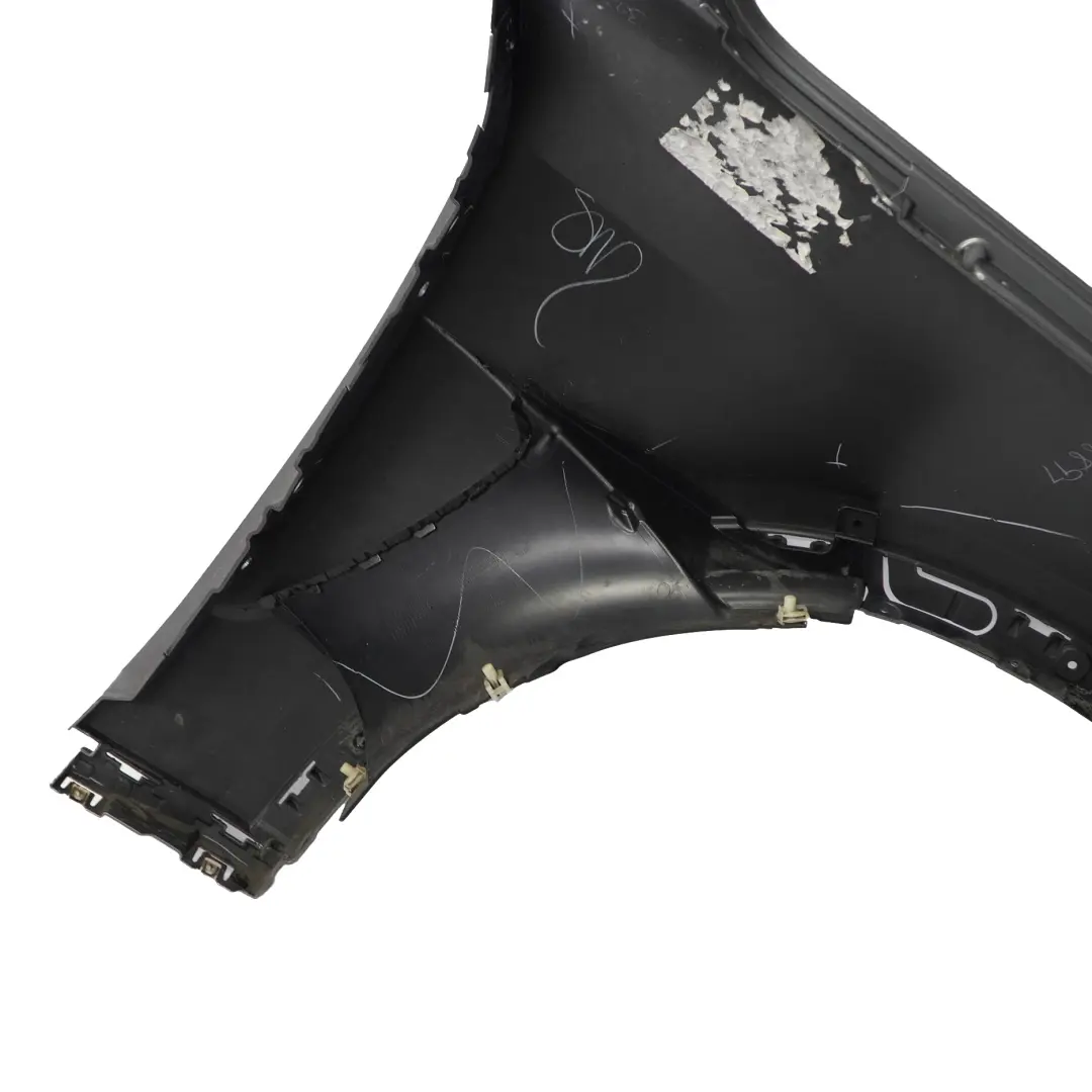 Panneau latéral aile avant gauche Spacegrau Space Grey - A52 pour BMW X5 F15 à propos du numéro de pièce 7373541 BMW X5 F15 Panneau latéral aile avant gauche Spacegrau Space Grey - A52 - SKU 7373541-SCG - Numéro de pièce 7373541