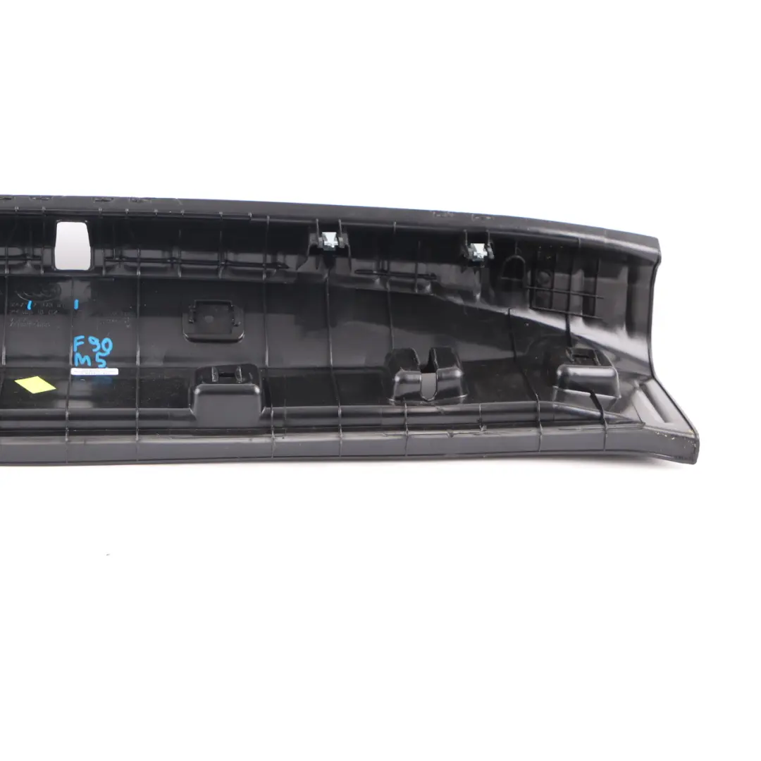 Coperchio soglia Bordo bagagliaio Rivestimenti posteriori per BMW G30 con numero di parte 7373574 BMW G30 Coperchio soglia Bordo bagagliaio Rivestimenti posteriori - SKU 7373574 - Numero di parte 7373574