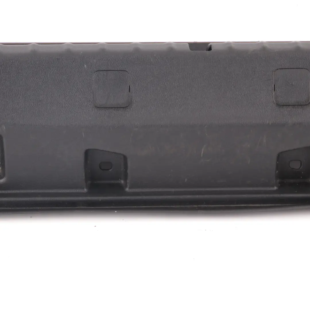 Coperchio soglia Bordo bagagliaio Rivestimenti posteriori per BMW G30 con numero di parte 7373574 BMW G30 Coperchio soglia Bordo bagagliaio Rivestimenti posteriori - SKU 7373574 - Numero di parte 7373574