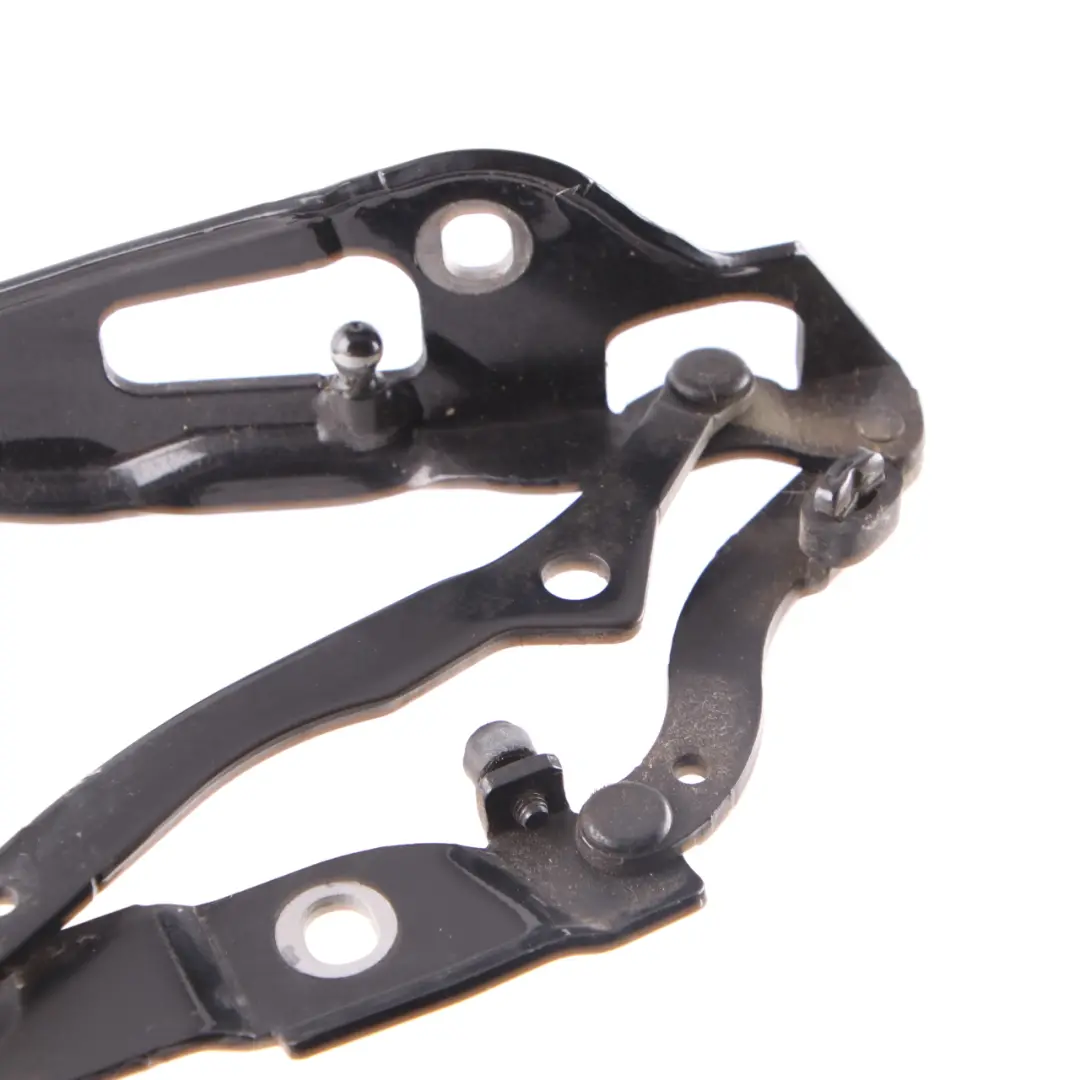 Charnière de coffre gauche Noir Saphir Métallisé - 475 7304557 pour BMW F22 F23 à propos du numéro de pièce 7373847 BMW F22 F23 Charnière de coffre gauche Noir Saphir Métallisé - 475 7304557 - SKU 7373847-BS - Numéro de pièce 7373847