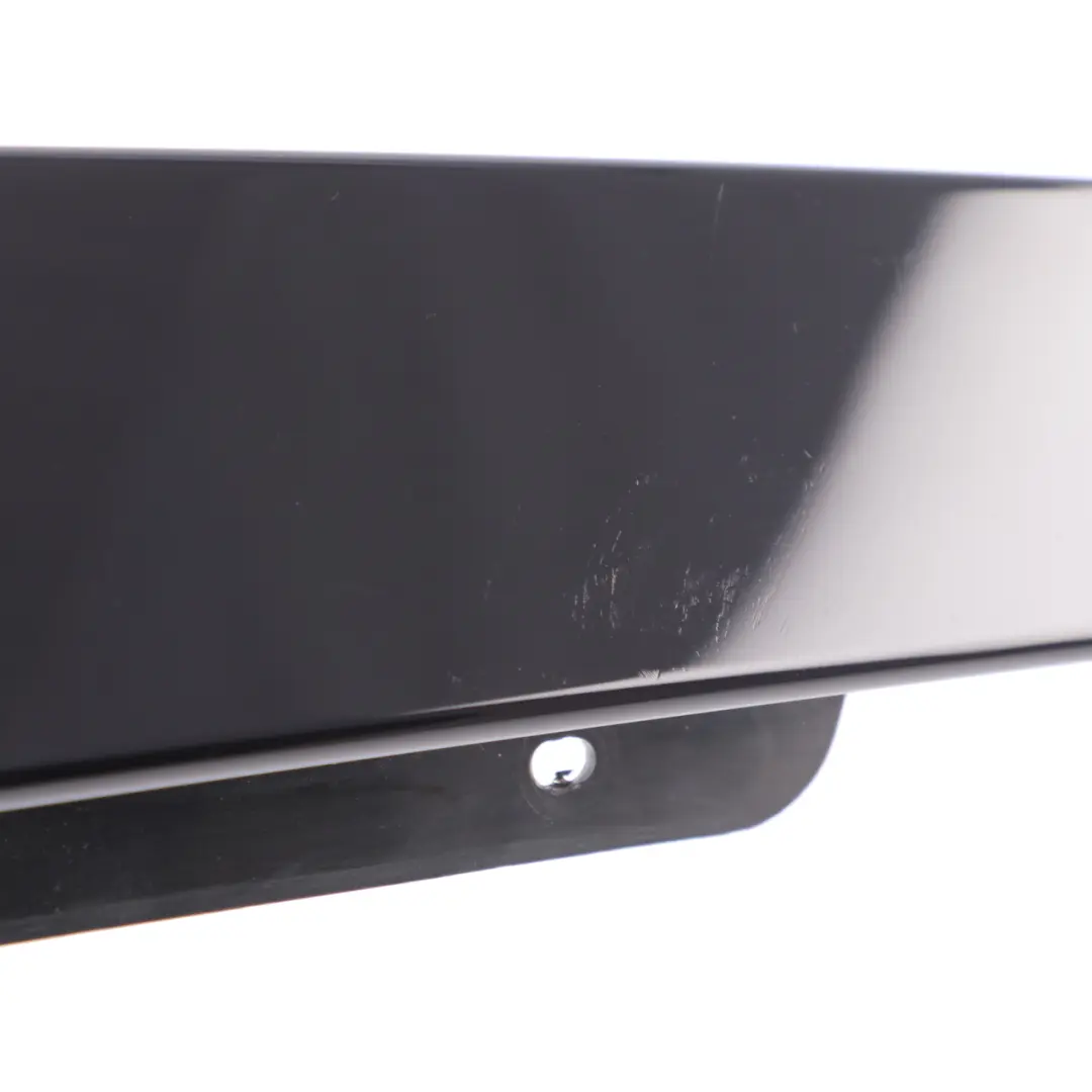 Columna Delantera B Pilar Puerta Derecha Acabado Alto Brillo para BMW F45 con número de pieza 7373922 BMW F45 Columna Delantera B Pilar Puerta Derecha Acabado Alto Brillo - SKU 7373922 - Número de pieza 7373922