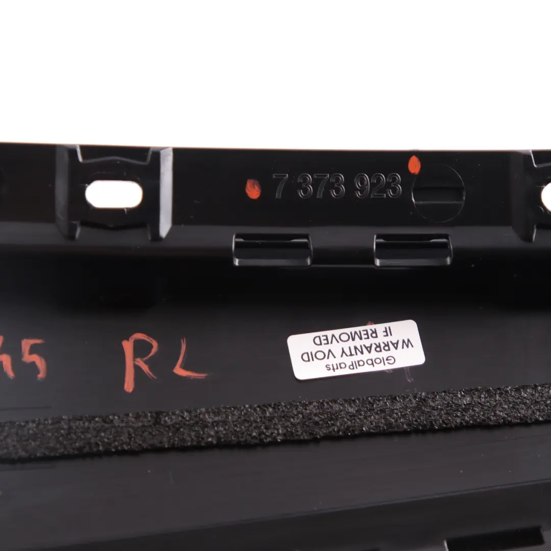 Cache Colonne B BMW F45 Active Tourer Porte Arrière Gauche Noir pour à propos du numéro de pièce 7373923 Cache Colonne B BMW F45 Active Tourer Porte Arrière Gauche Noir - SKU 7373923 - Numéro de pièce 7373923