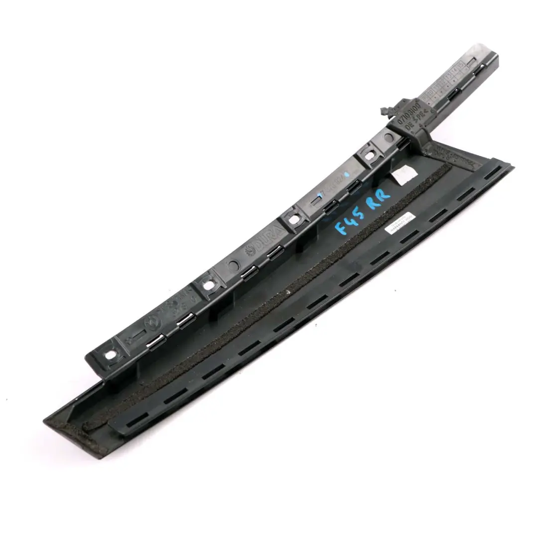 BMW 2 F45 Active Tourer Cache Colonne B Porte Arrière Droite Noir - SKU 7373924 - Numéro de pièce 7373924