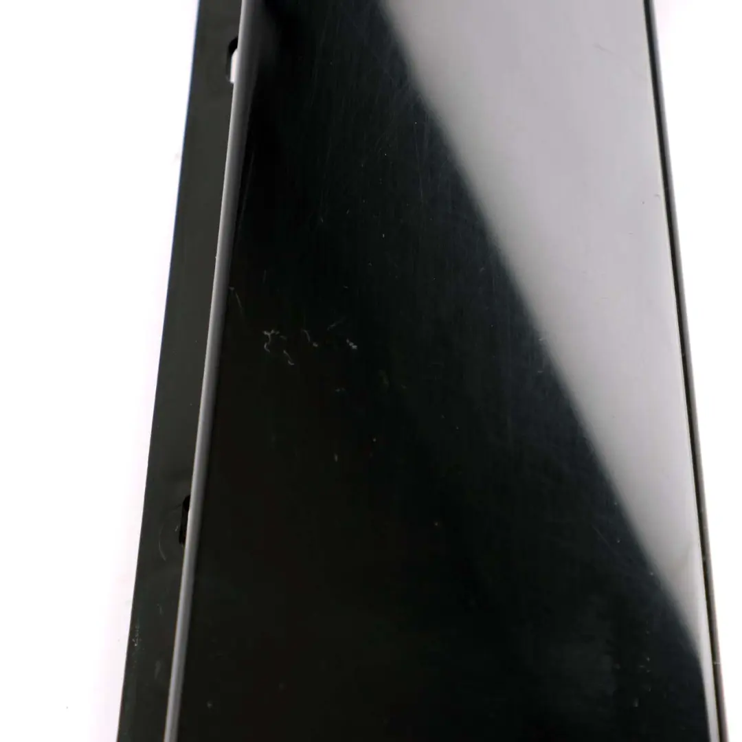 Cache Colonne B Porte Arrière Droite Noir pour BMW 2 F45 Active Tourer à propos du numéro de pièce 7373924 BMW 2 F45 Active Tourer Cache Colonne B Porte Arrière Droite Noir - SKU 7373924 - Numéro de pièce 7373924