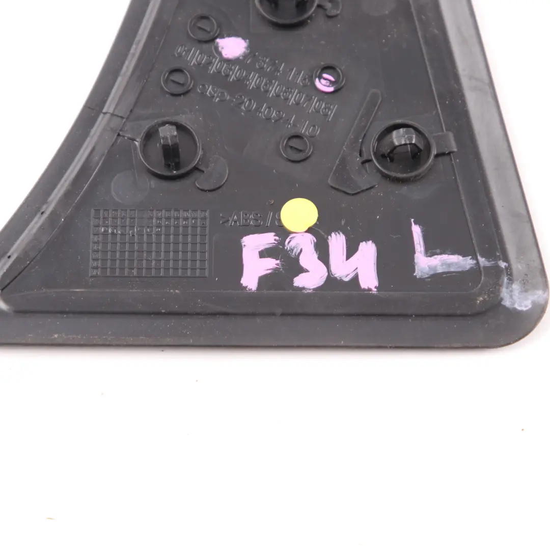 BMW F34 Osłona Panel Słupka B Dolna Lewa Czarna - SKU 7374115 - Numer Części 7374115