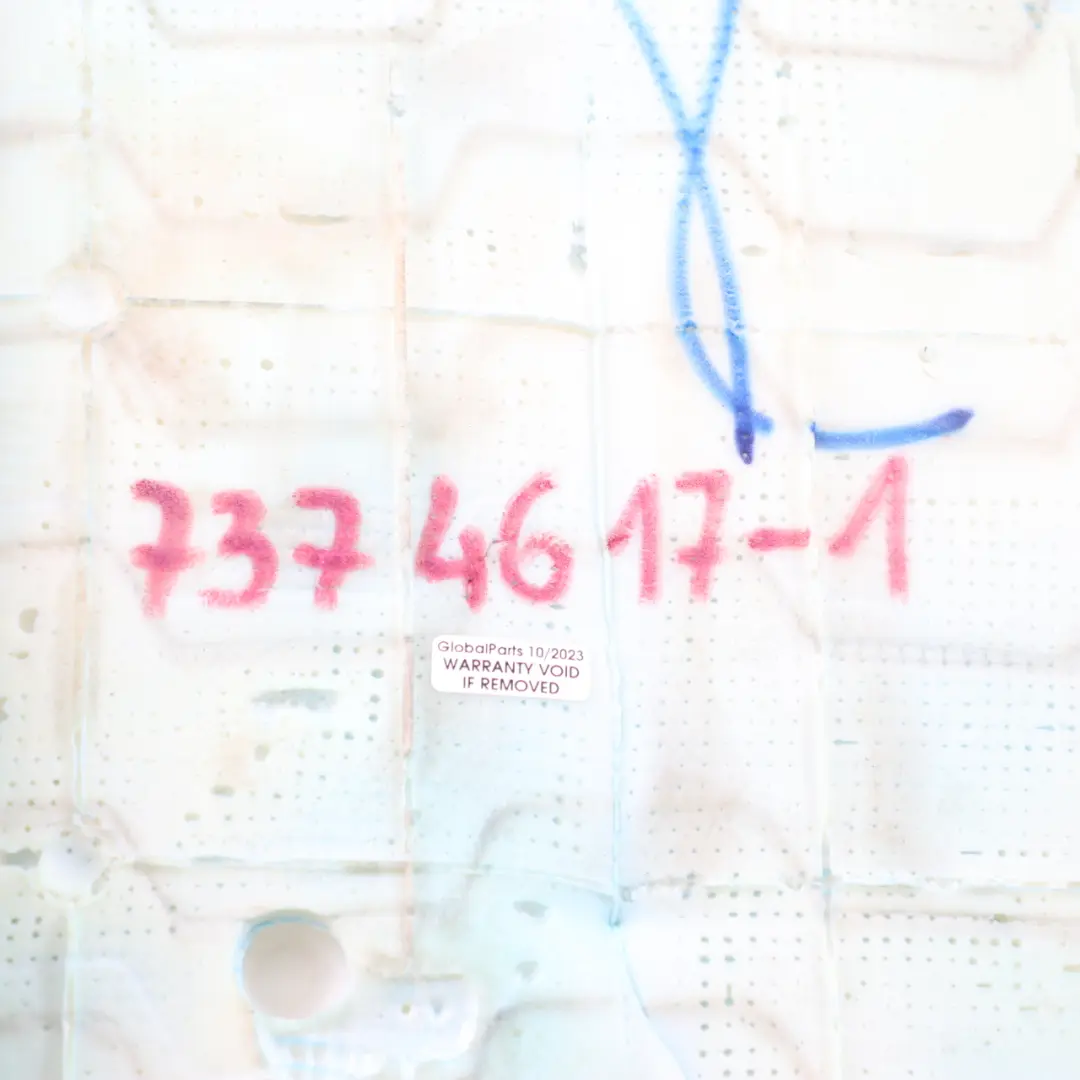 Dossier de siège avant gauche Tissu intérieur Anthracite pour BMW X1 F48 à propos du numéro de pièce 7374617 BMW X1 F48 Dossier de siège avant gauche Tissu intérieur Anthracite - SKU 7374617-1 - Numéro de pièce 7374617