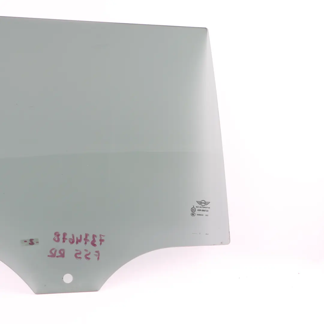 Ventana Trasera Lateral Cristal Puerta Derecha Acristalamiento para Mini F55 con número de pieza 7374678 Mini F55 Ventana Trasera Lateral Cristal Puerta Derecha Acristalamiento - SKU 7374678 - Número de pieza 7374678