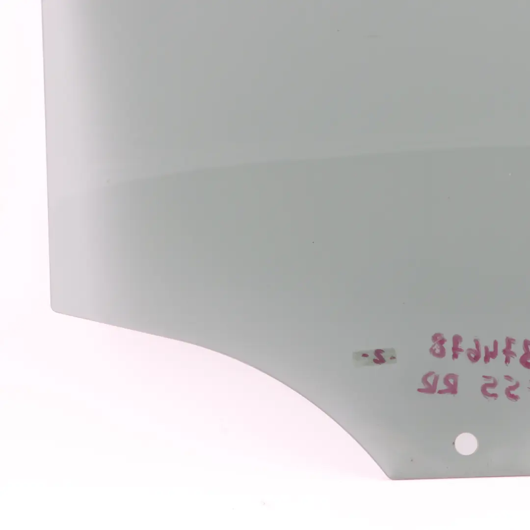 Ventana Trasera Lateral Cristal Puerta Derecha Acristalamiento para Mini F55 con número de pieza 7374678 Mini F55 Ventana Trasera Lateral Cristal Puerta Derecha Acristalamiento - SKU 7374678 - Número de pieza 7374678