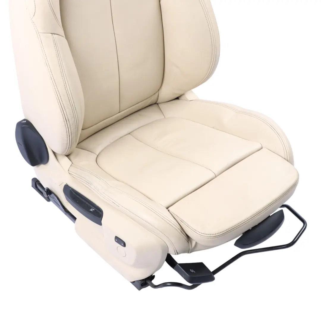 Front Seat BMW F45 X1 F48 Right O/S Sport Interior Leather Dakota Canberra Beige to with Part number 7374824 Front Seat BMW F45 X1 F48 Right O/S Sport Interior Leather Dakota Canberra Beige - SKU 7374824-1 - Part number 7374824
