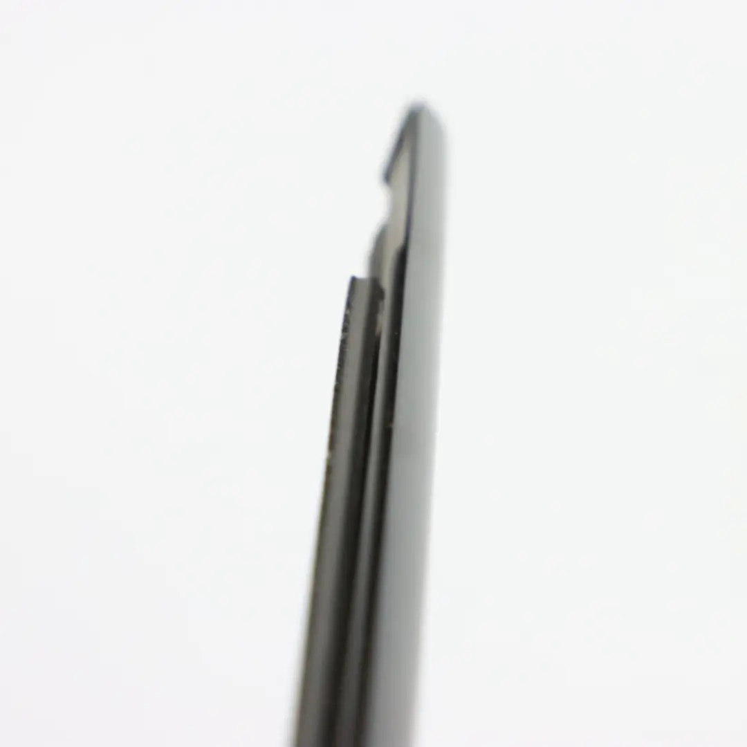 Canale Copertura Finestra Striscia Porta Anteriore Sinistra Nero per BMW F46 con numero di parte 7375171 BMW F46 Canale Copertura Finestra Striscia Porta Anteriore Sinistra Nero - SKU 7375171 - Numero di parte 7375171