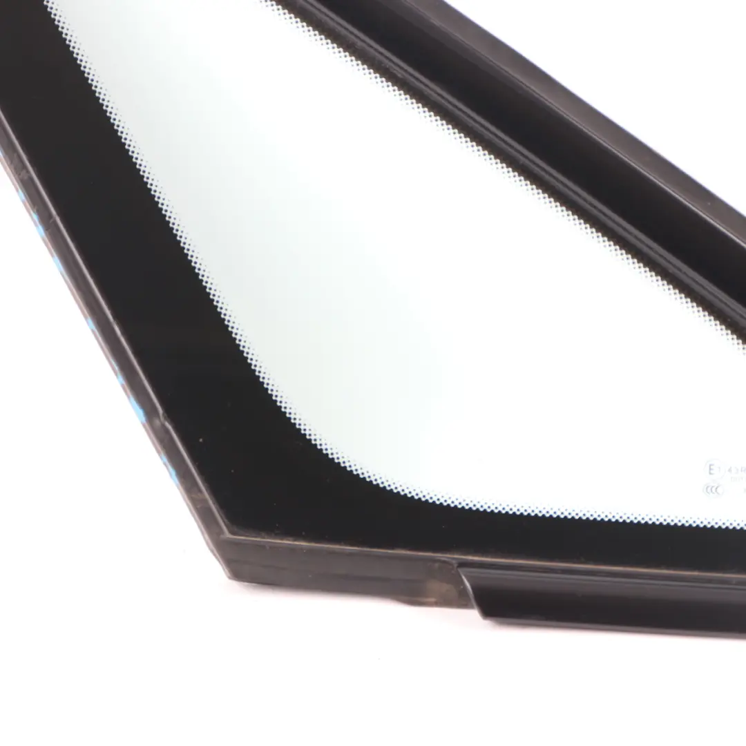 BMW F45 Cuarto Ventana Delantera Triángulo Vidrio AS2 Acristalamiento - SKU 7375182 - Número de pieza 7375182
