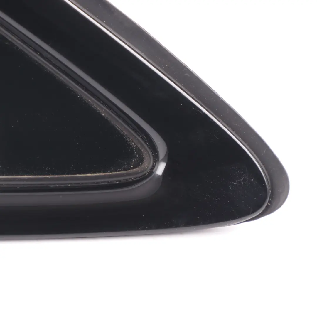Quarter Window Front Right O/S Triangle Glass AS2 Glazing to BMW F45 with Part number 7375182 BMW F45 Quarter Window Front Right O/S Triangle Glass AS2 Glazing - SKU 7375182 - Part number 7375182