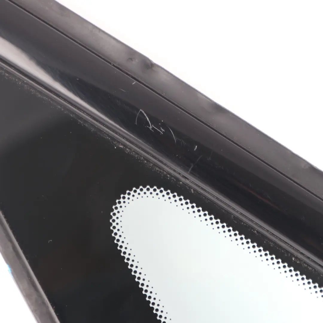 BMW F45 Cuarto Ventana Delantera Triángulo Vidrio AS2 Acristalamiento - SKU 7375182 - Número de pieza 7375182