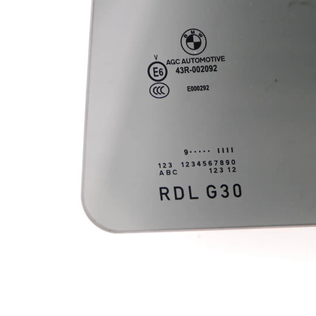 BMW G30 Fenêtre Latérale Porte Verte Arrière Gauche AS3 Noir SSG - SKU 7375193 - Numéro de pièce 7375193