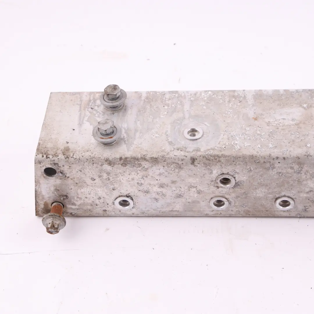 Paraurti posteriore sinistro Elemento deformazione paraurti per BMW i3 I01 con numero di parte 7375467 BMW i3 I01 Paraurti posteriore sinistro Elemento deformazione paraurti - SKU 7375467 - Numero di parte 7375467