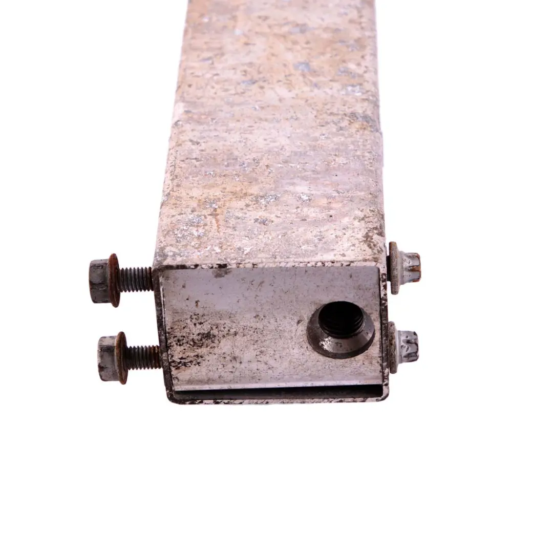 Élément de déformation du support pare-chocs arrière droit pour BMW i3 I01 à propos du numéro de pièce 7375468 BMW i3 I01 Élément de déformation du support pare-chocs arrière droit - SKU 7375468 - Numéro de pièce 7375468