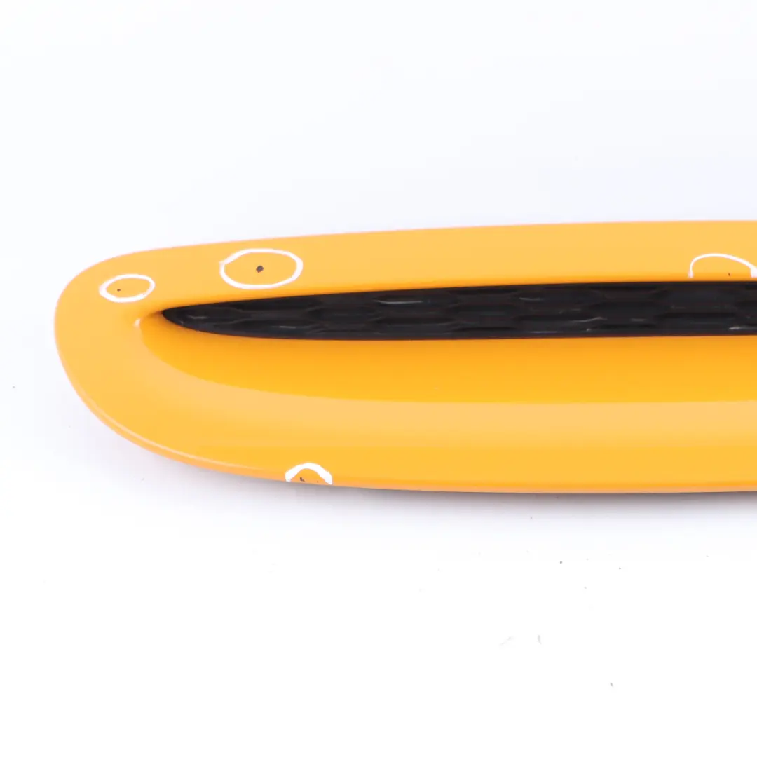 Bonnet Grille Mini F55 F56 S Air Inlet Cover Scoop Volcanic Orange B70 7328312 to with Part number 7376052 Bonnet Grille Mini F55 F56 S Air Inlet Cover Scoop Volcanic Orange B70 7328312 - SKU 7376052-VOR - Part number 7376052