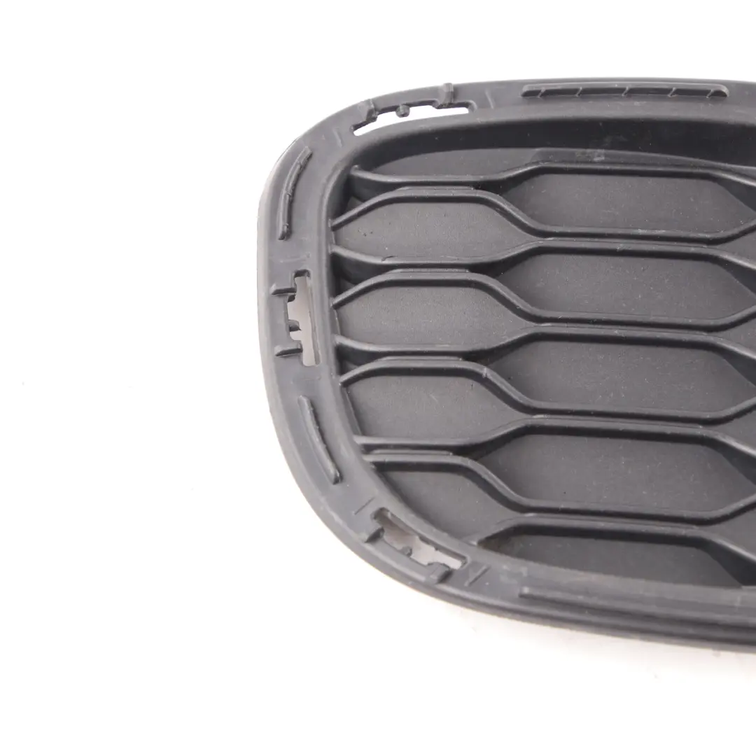 Bumper Air Inlet Mini F56 F57 JCW Front Right O/S Air Inlet Finisher to with Part number 7376118 Bumper Air Inlet Mini F56 F57 JCW Front Right O/S Air Inlet Finisher - SKU 7376118 - Part number 7376118